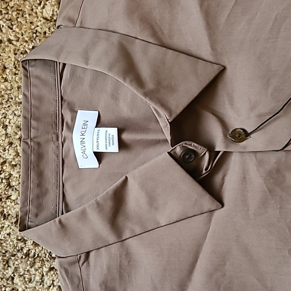 Calvin Klein Other - Calvin Klein brown stretch dress shirt